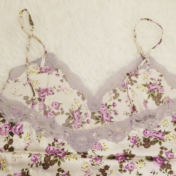 💕GOLD HAWK💕 100% Silk Camisole Egg Shell M NWT - Picture 5 of 7